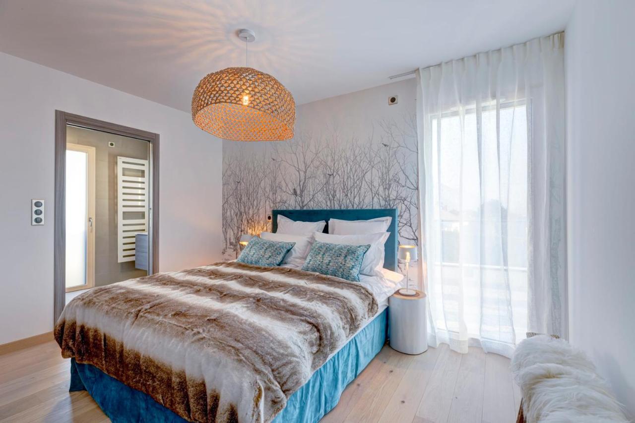 Serenity - 3 Bedroom Top Floor Apartment Parking & Lake View Terrace Annecy Exterior photo